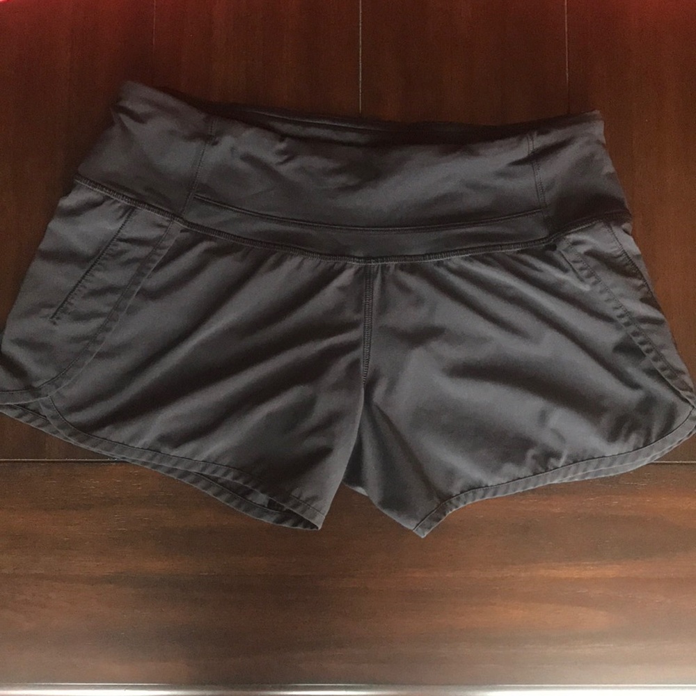 Lulu lemon black speed shorts